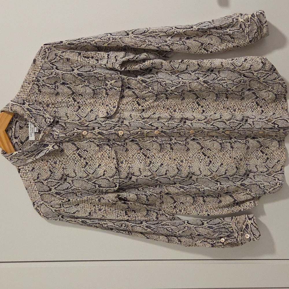 Equipment Snakeskin Silk Button-Up Shirt - S